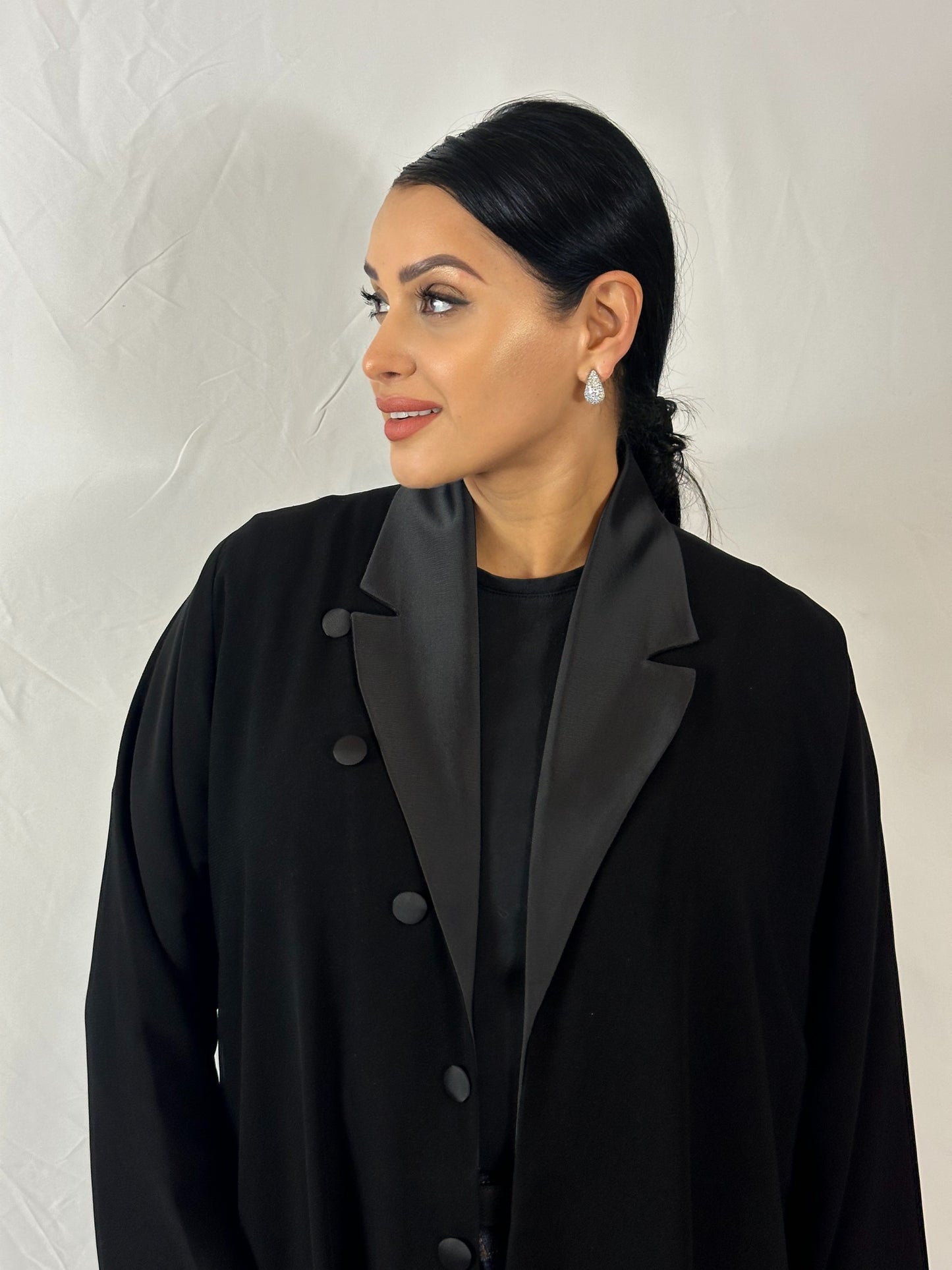 Layali - Black